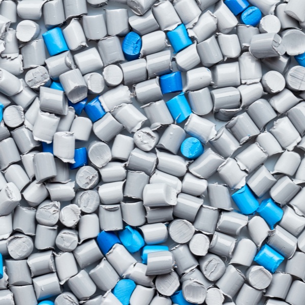 Close up picture of polypropylene pellets.